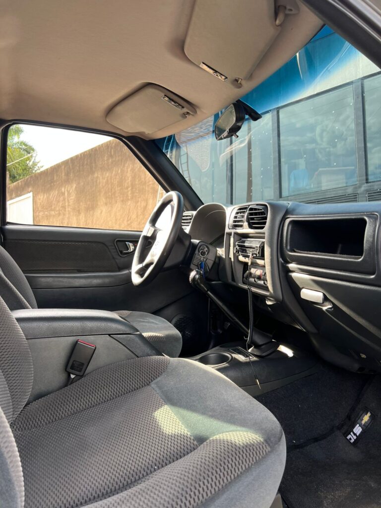 WhatsApp Image 2025-11-13 at 12.35.10 (1)