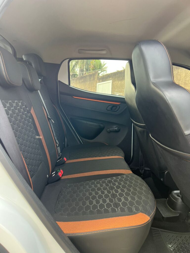 WhatsApp Image 2025-12-03 at 17.48.32 (1)